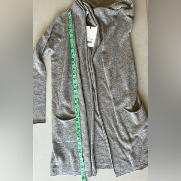 NWT Cuyana Single-Origin Open Cashmere Long Cardigan in Light Heather Grey - Picture 9 of 10